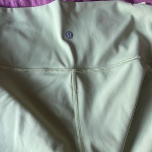 Lululemon leggings